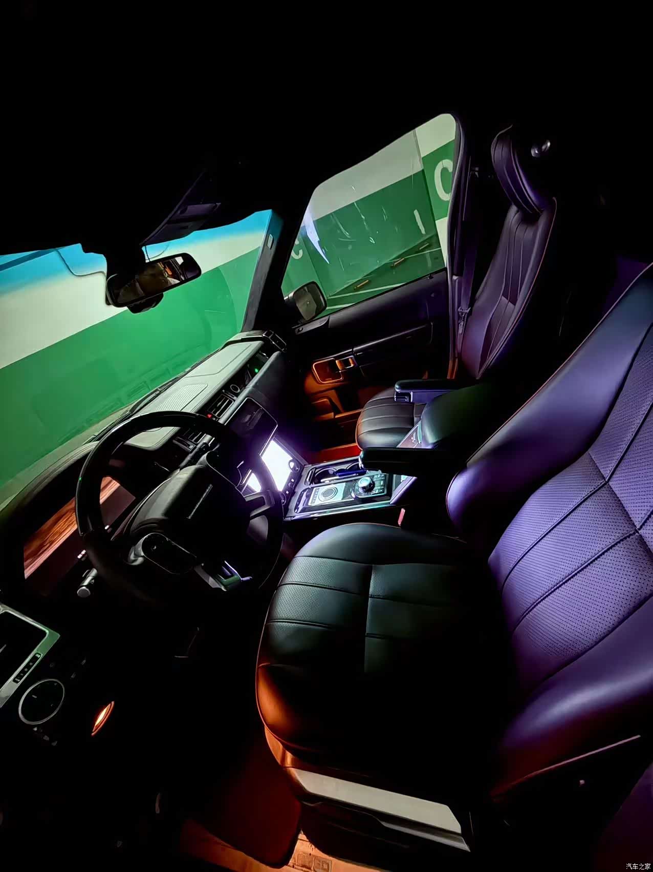 Land Rover Range Rover, 2011 7
