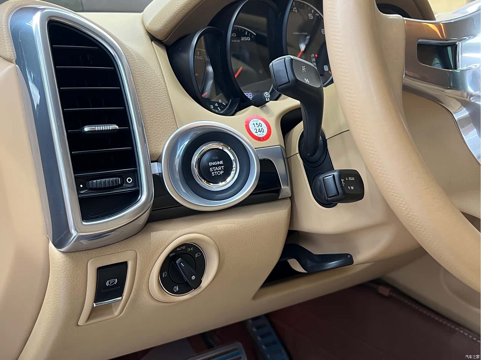 Porsche Cayenne, 2013 19