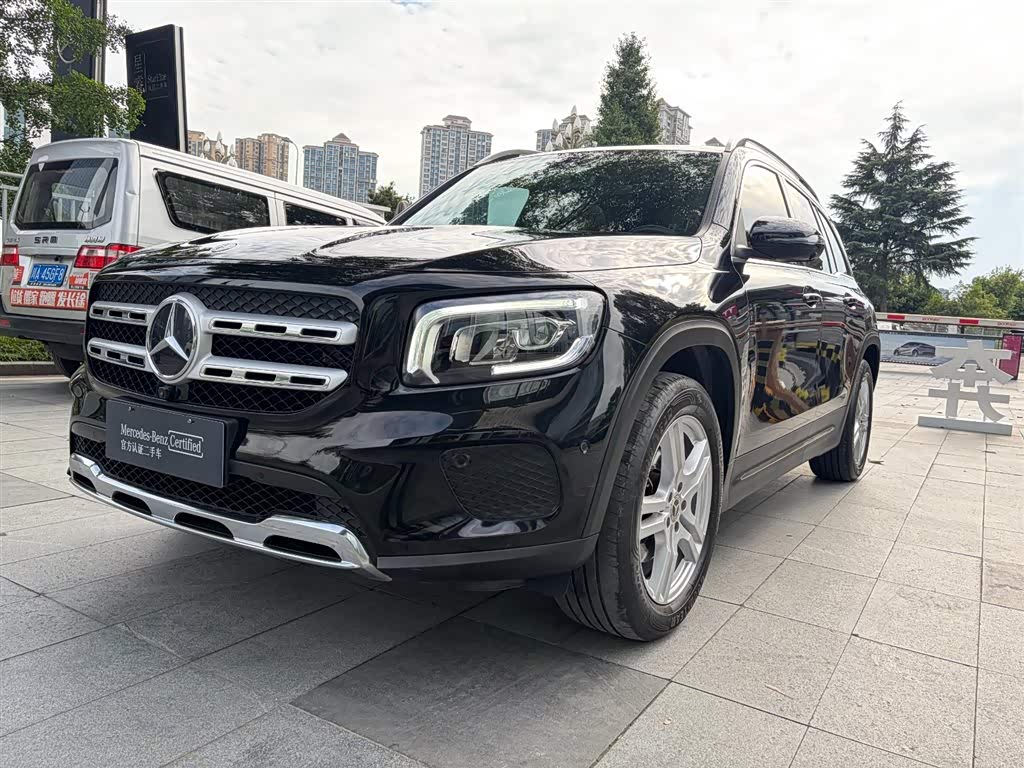 Mercedes-Benz GLB