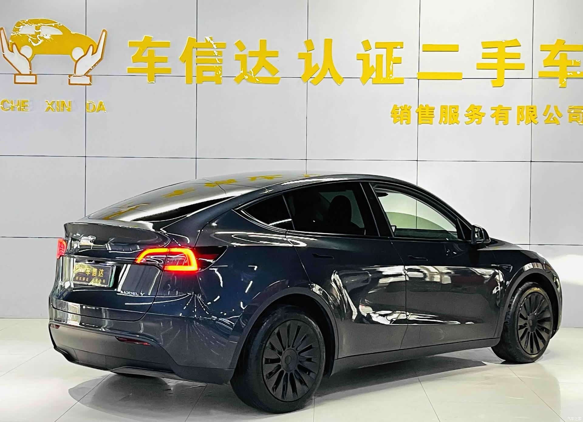 Tesla Model Y, 2025 7