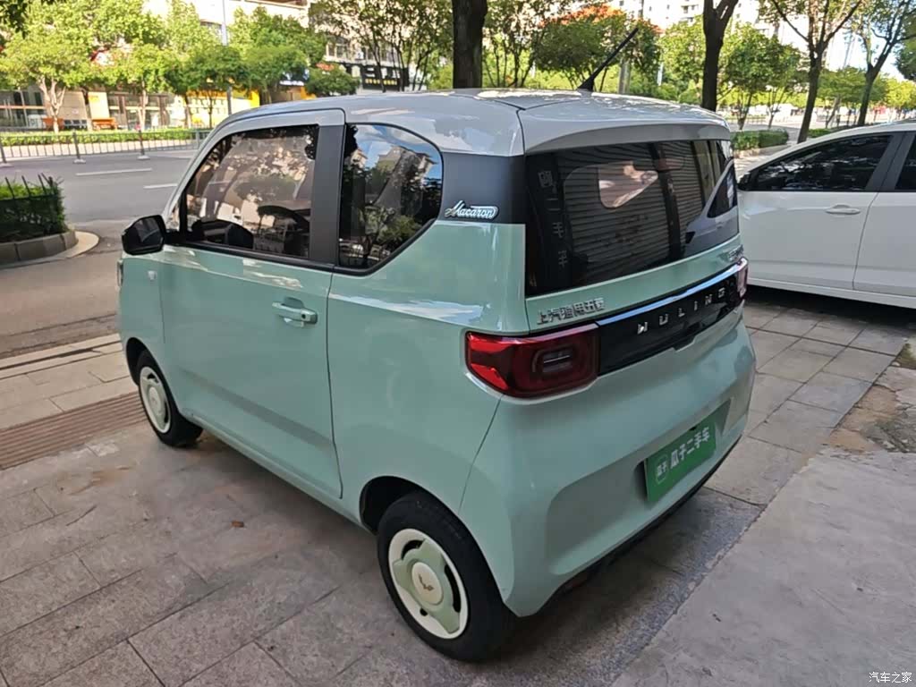 Wuling MINIEV, 2021 все фото