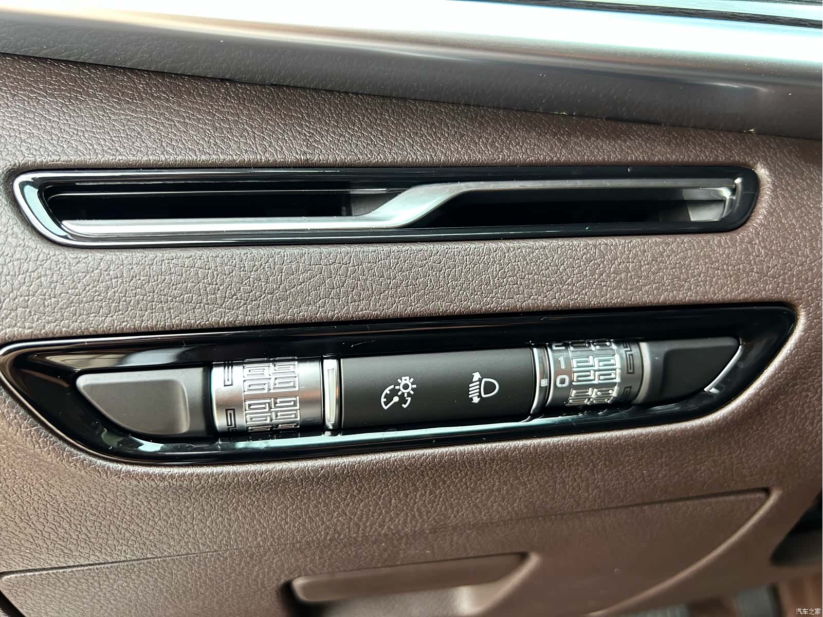 Geely Jiaji, 2021 32