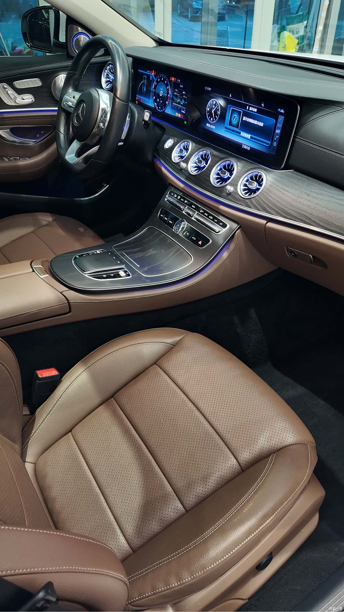 Mercedes-Benz E-Class, 2019 9