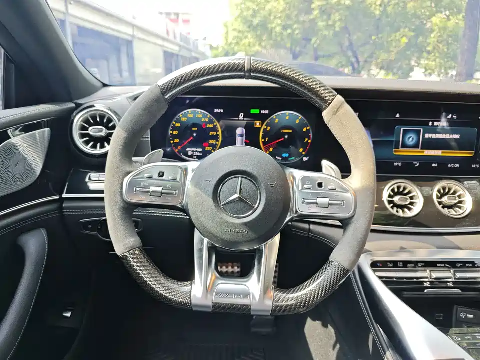 Mercedes-Benz AMG GT