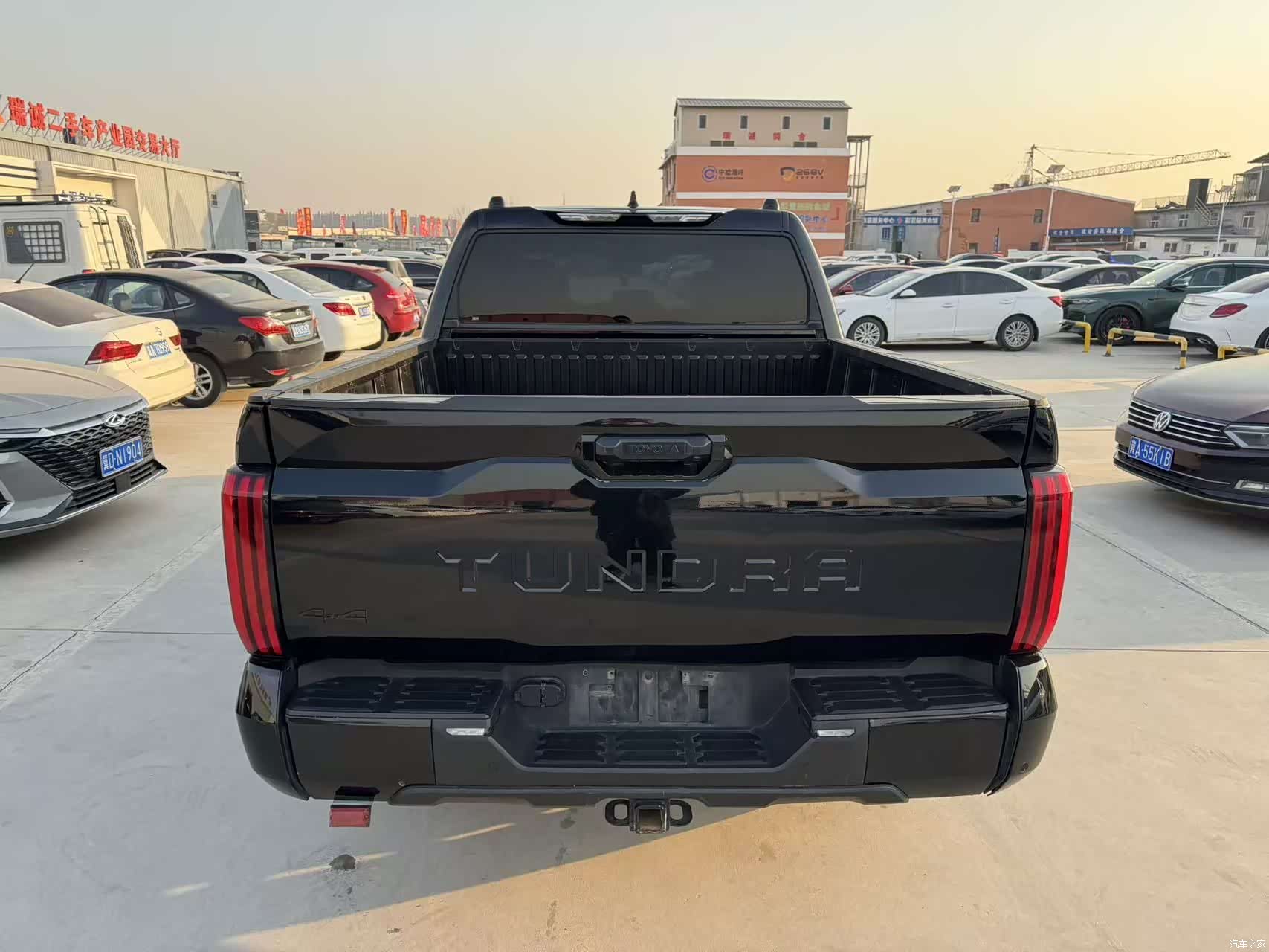Toyota Tundra, 2023 12