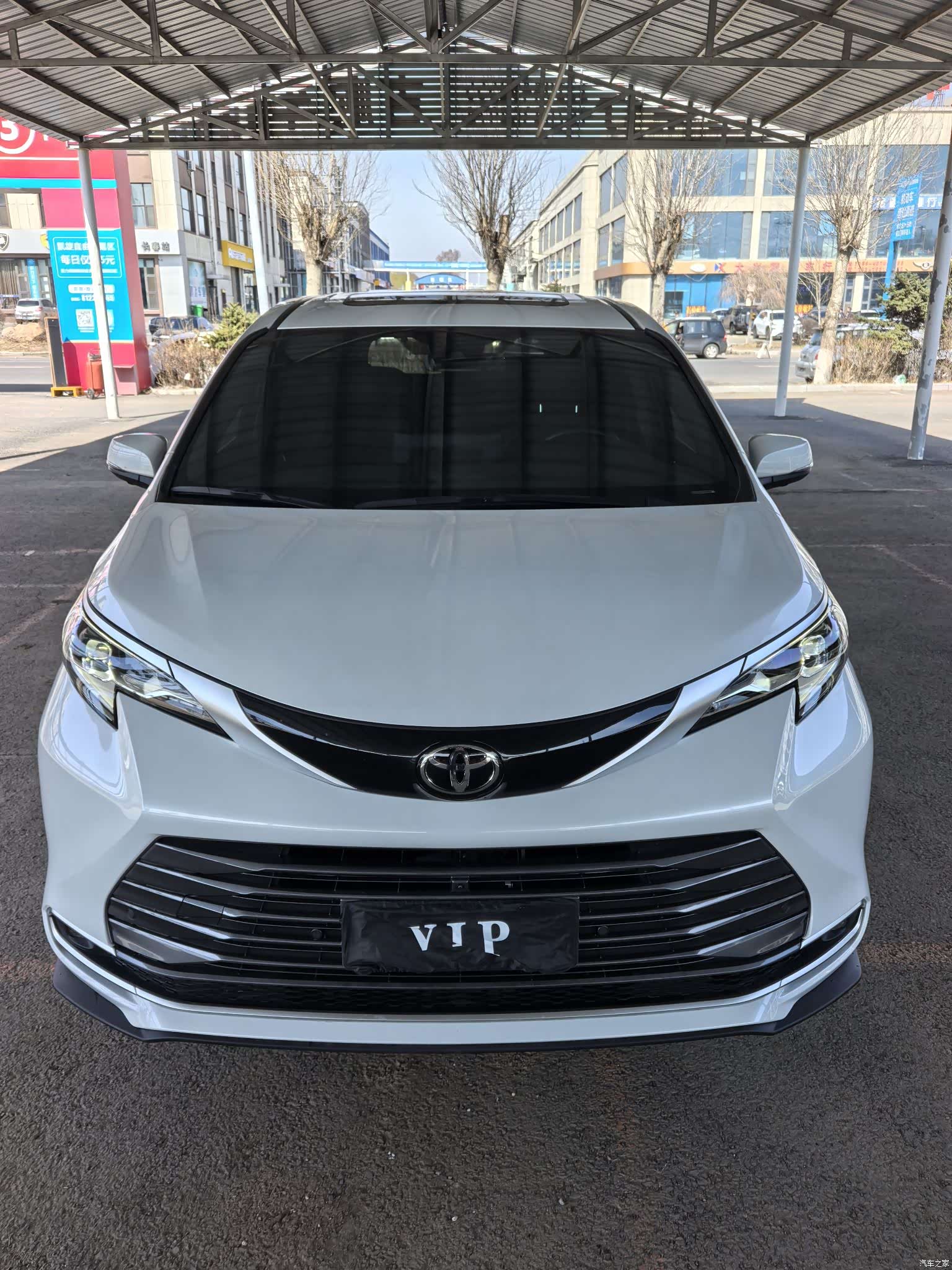 Toyota Sienna, 2024 2