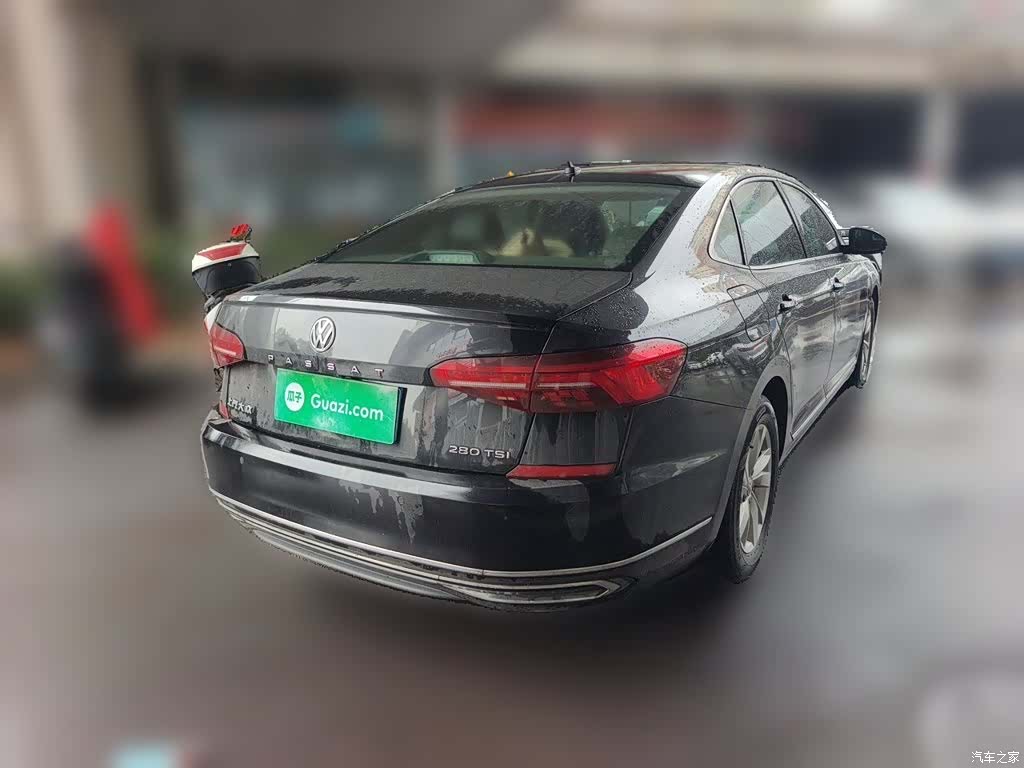 Volkswagen Passat, 2019 4