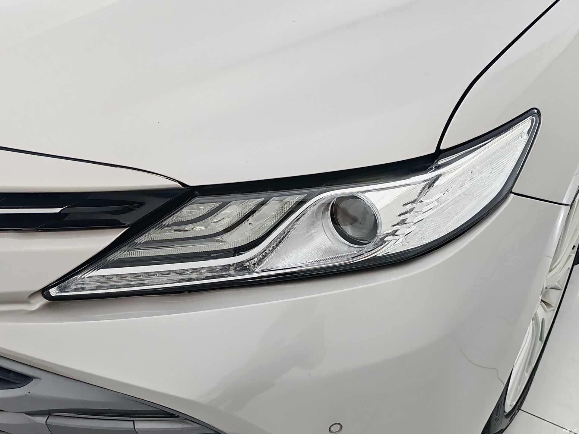 Toyota Camry, 2018 16
