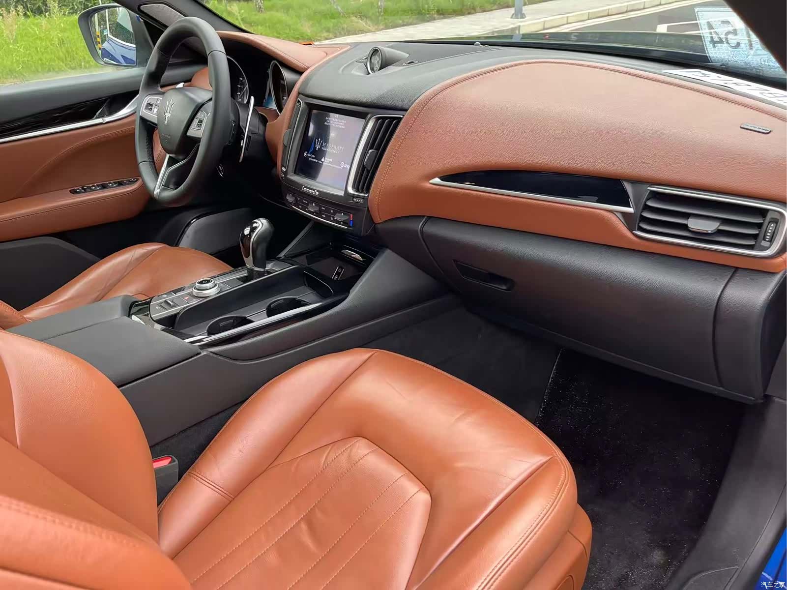 Maserati Levante, 2016 15