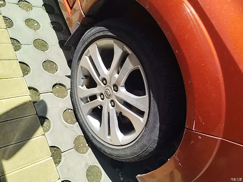Suzuki A6, 2015 14