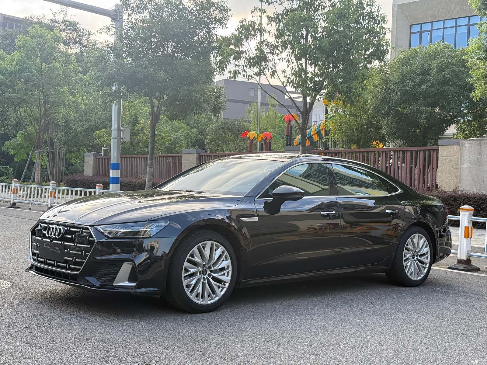 Audi A7L