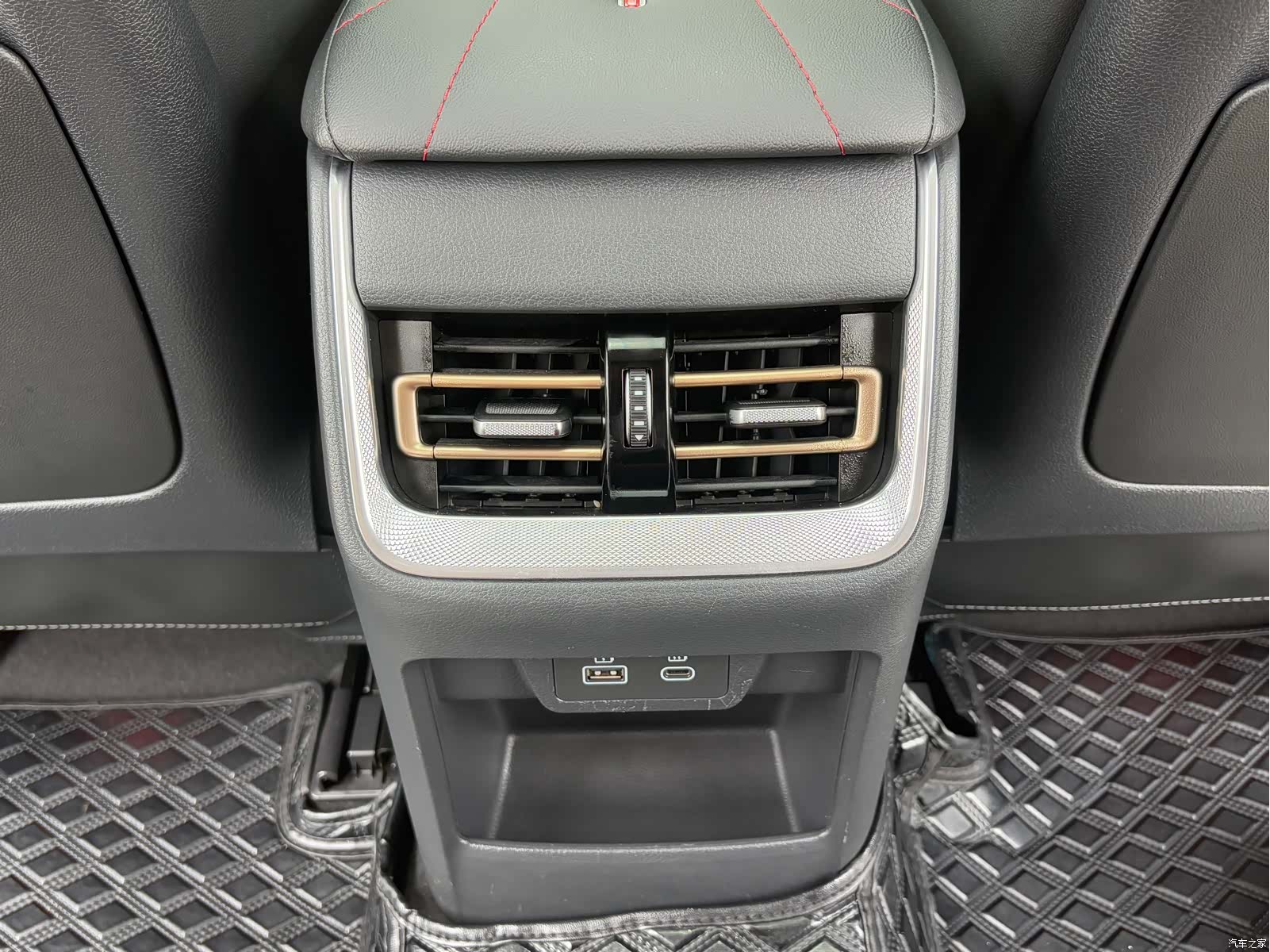 Hongqi H6, 2023 15