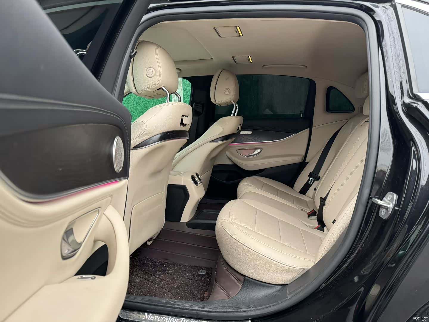 Mercedes-Benz E-Class, 2016 6