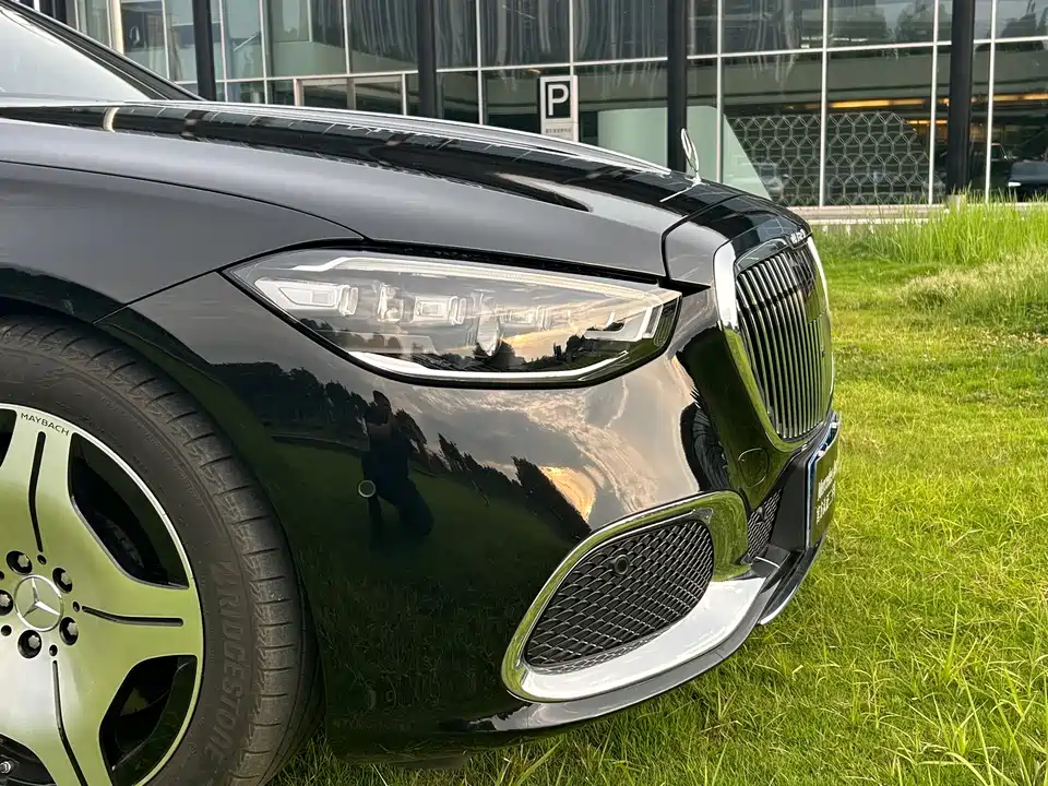 Mercedes-Benz Maybach S-class