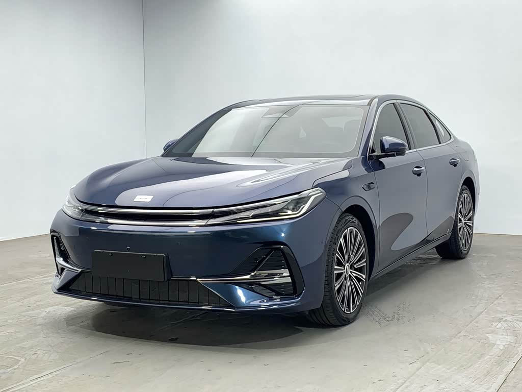 Geely Galaxy A7 EM