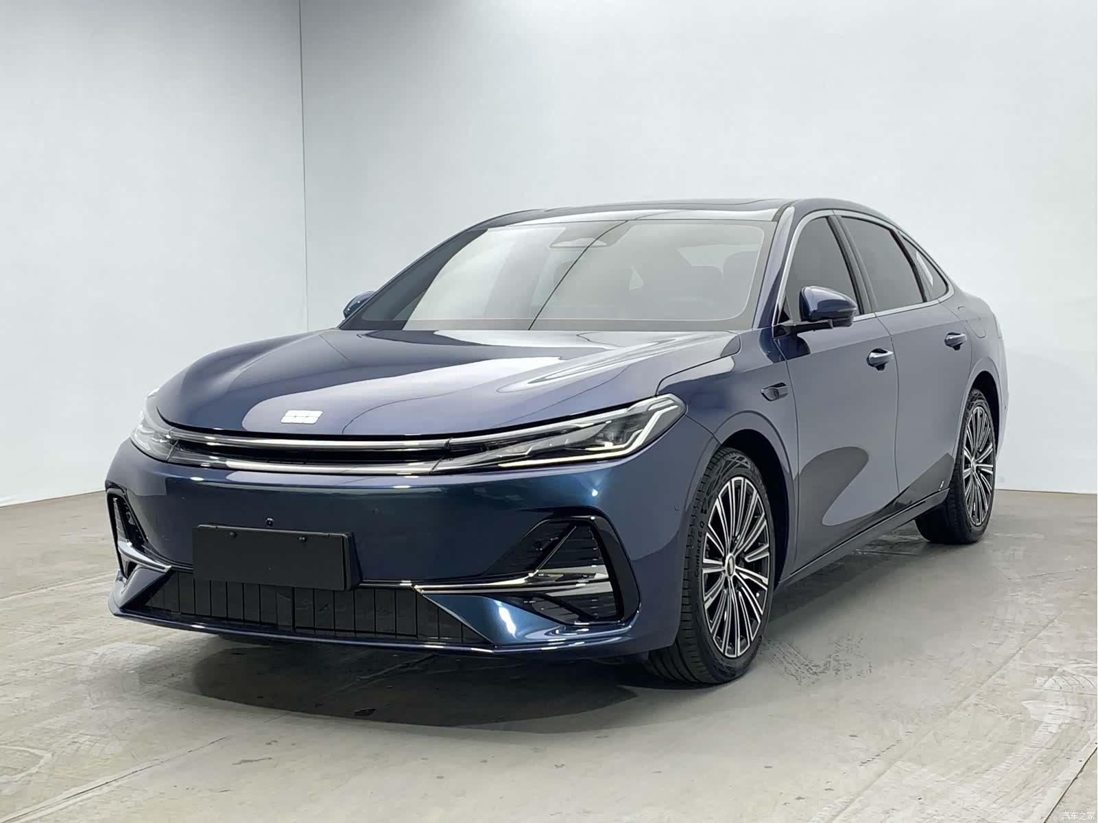 Geely A7, 2025 1