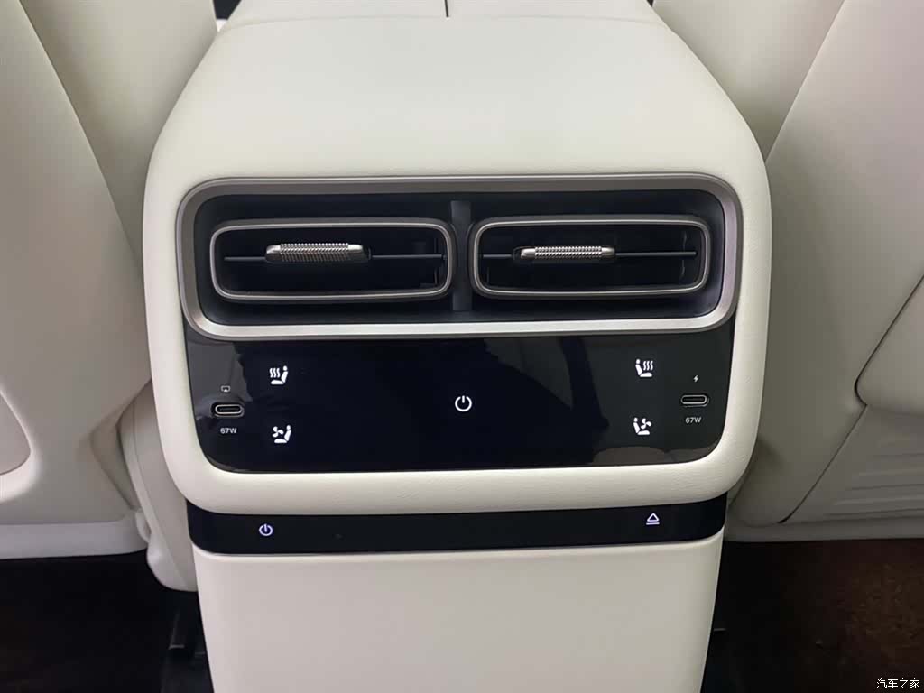 Li Auto i6, 2026 23