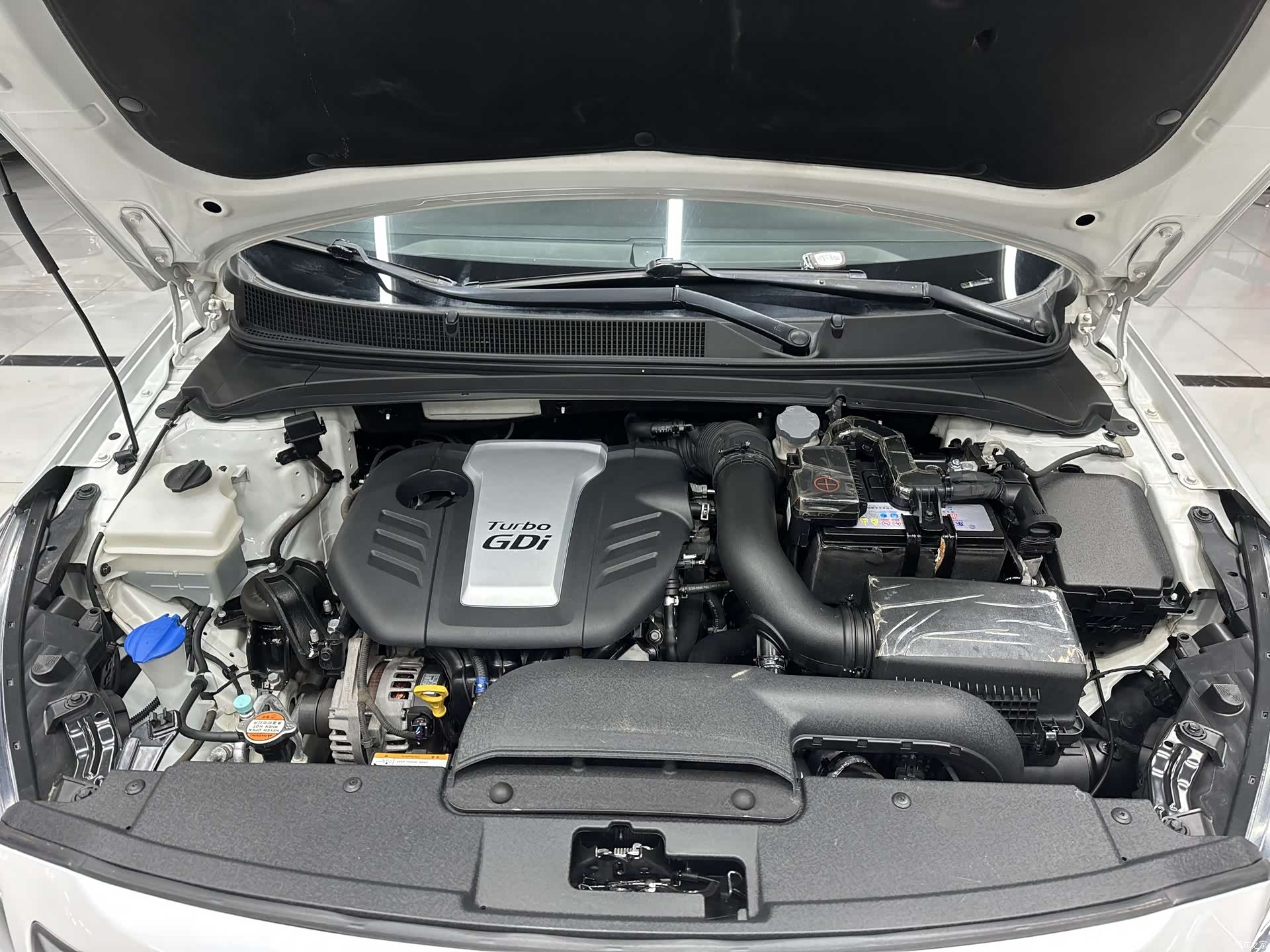 Hyundai GLS, 2017 12