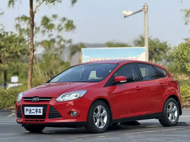 Ford Focus 2013 — купить из Китая под заказ