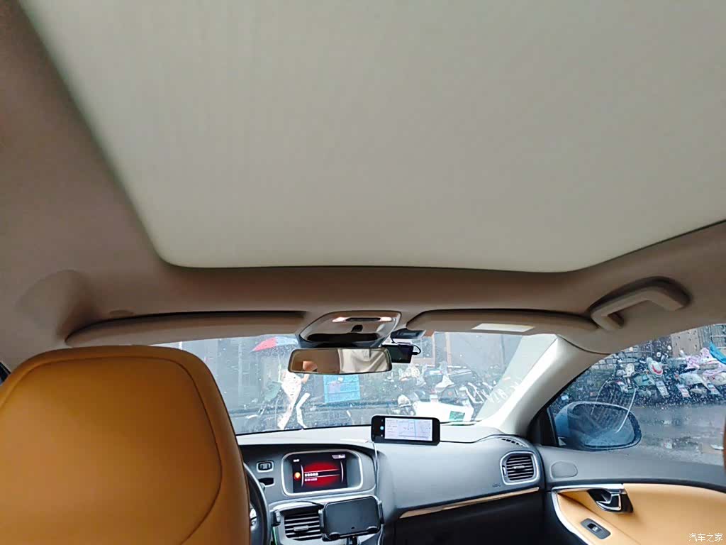 Volvo V40, 2019 9
