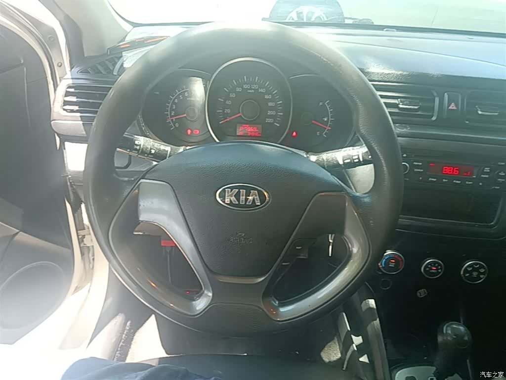 Kia K2, 2016 11