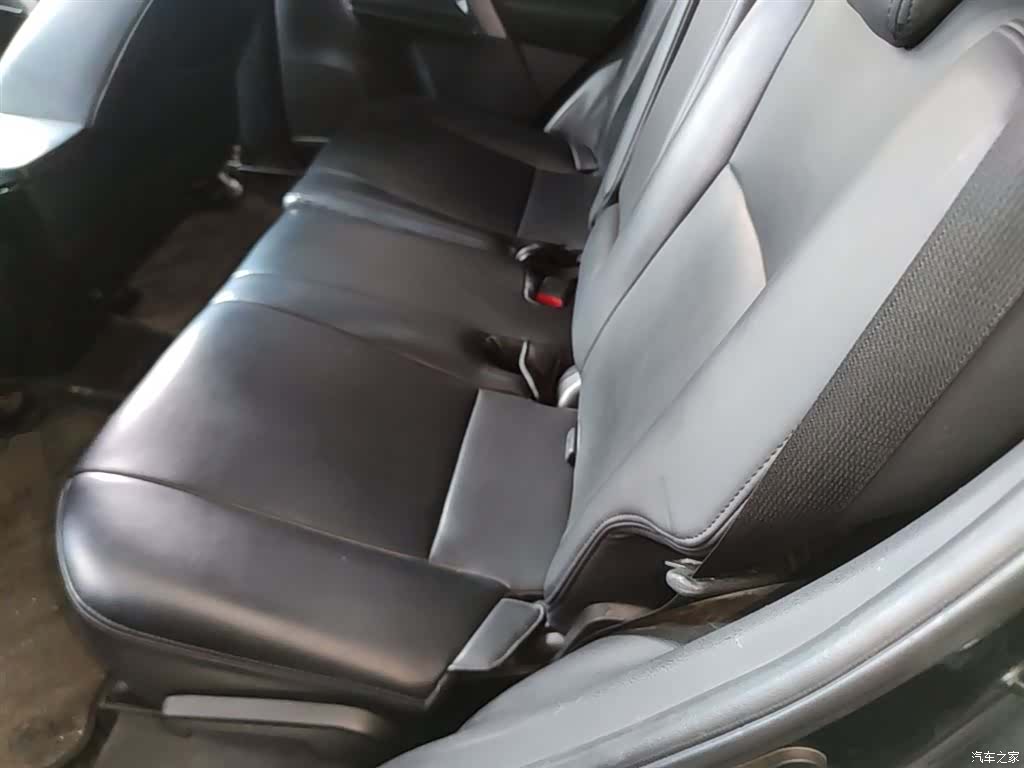 Toyota RAV4, 2018 17