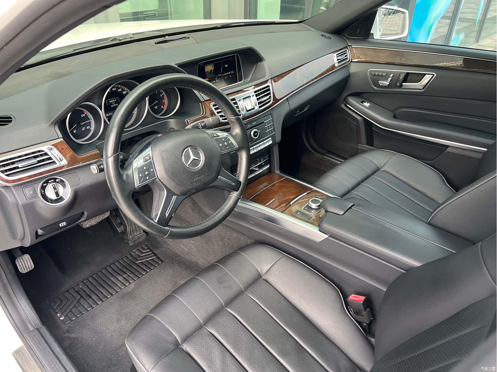 Mercedes-Benz E-Class, 2015 16
