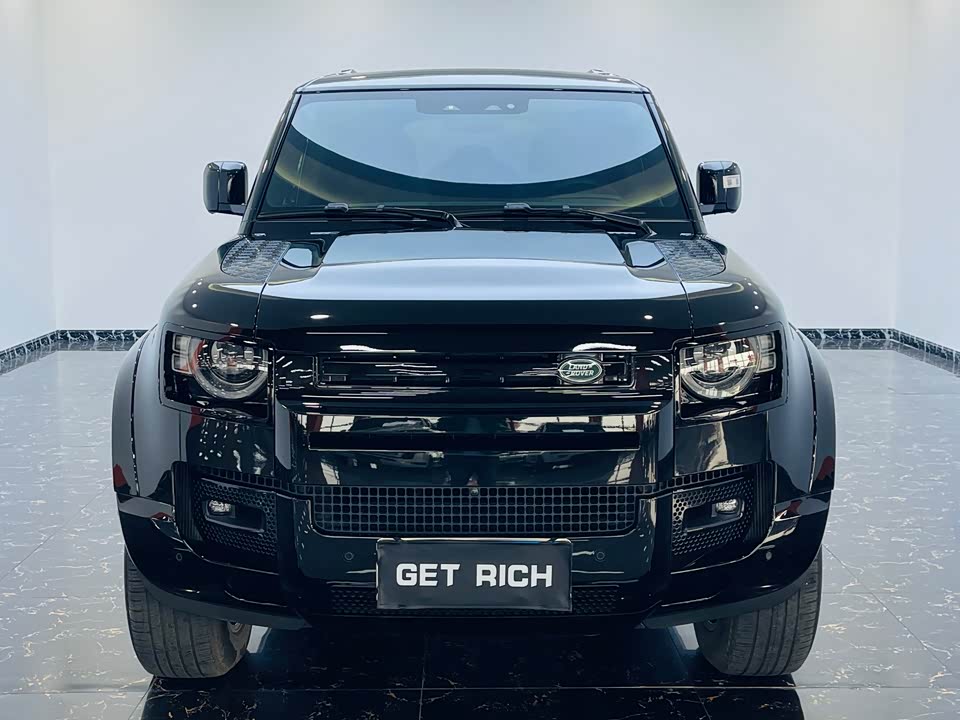 Land Rover guard