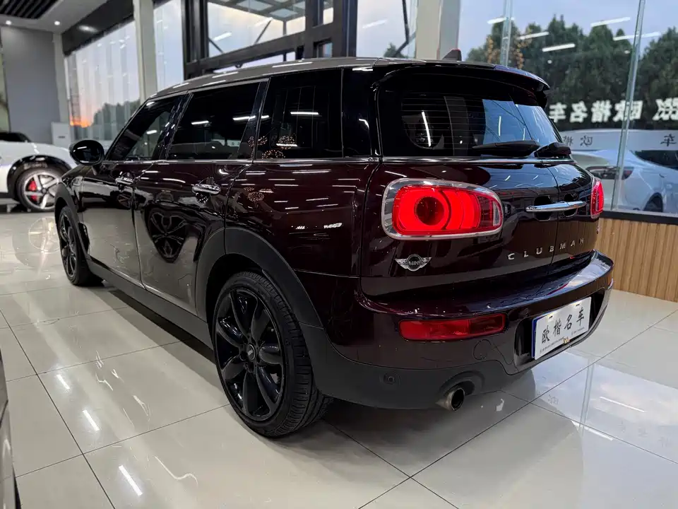 MINI CLUBMAN