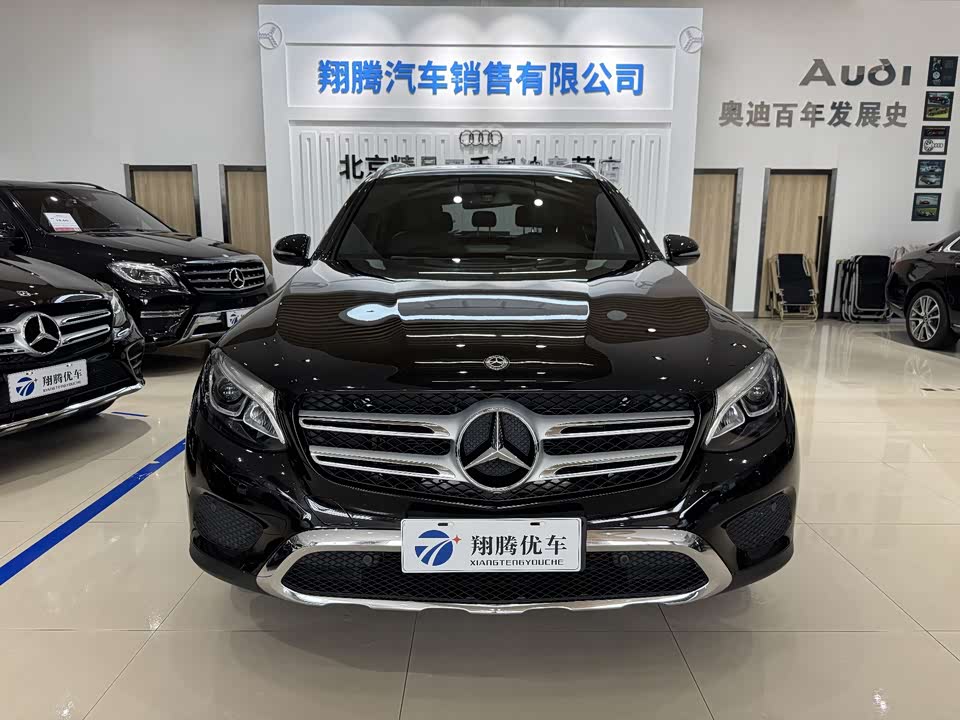 Mercedes-Benz GLC Mercedes-Benz GLC