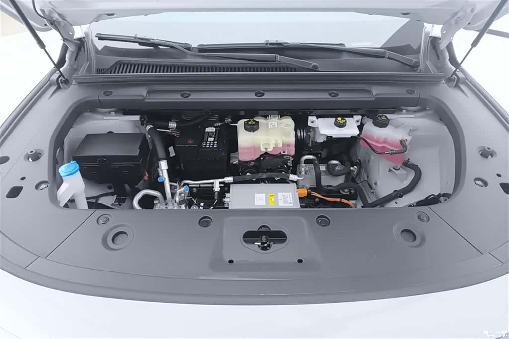 Leapmotor C10, 2025 10