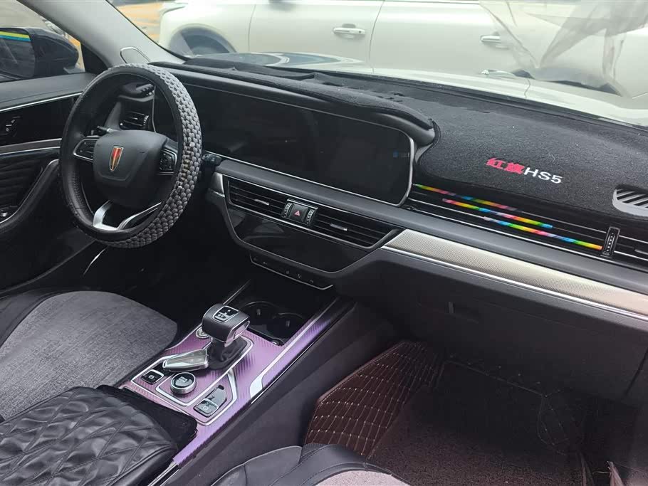 Hongqi HS5 Hongqi HS5