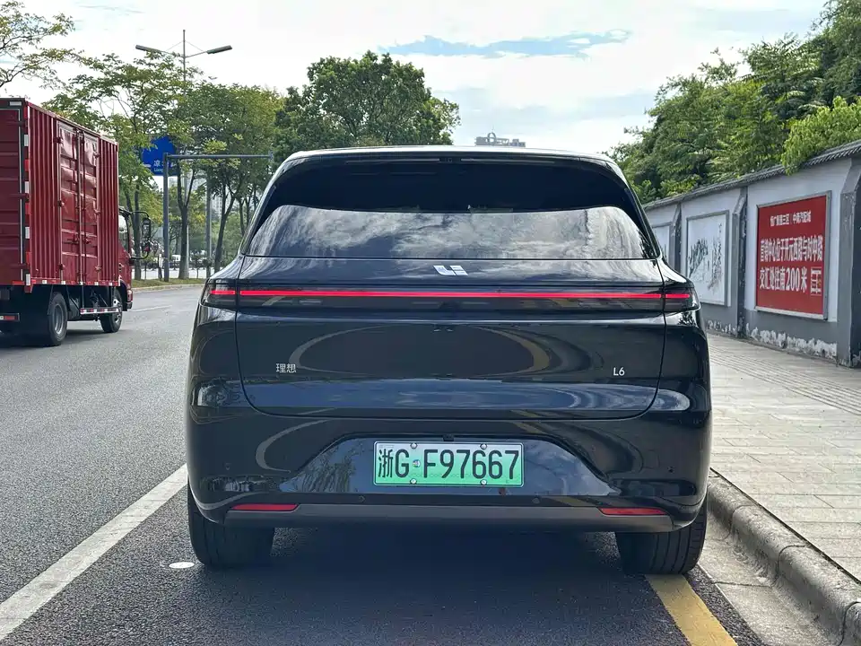 Li Auto Ideal L6