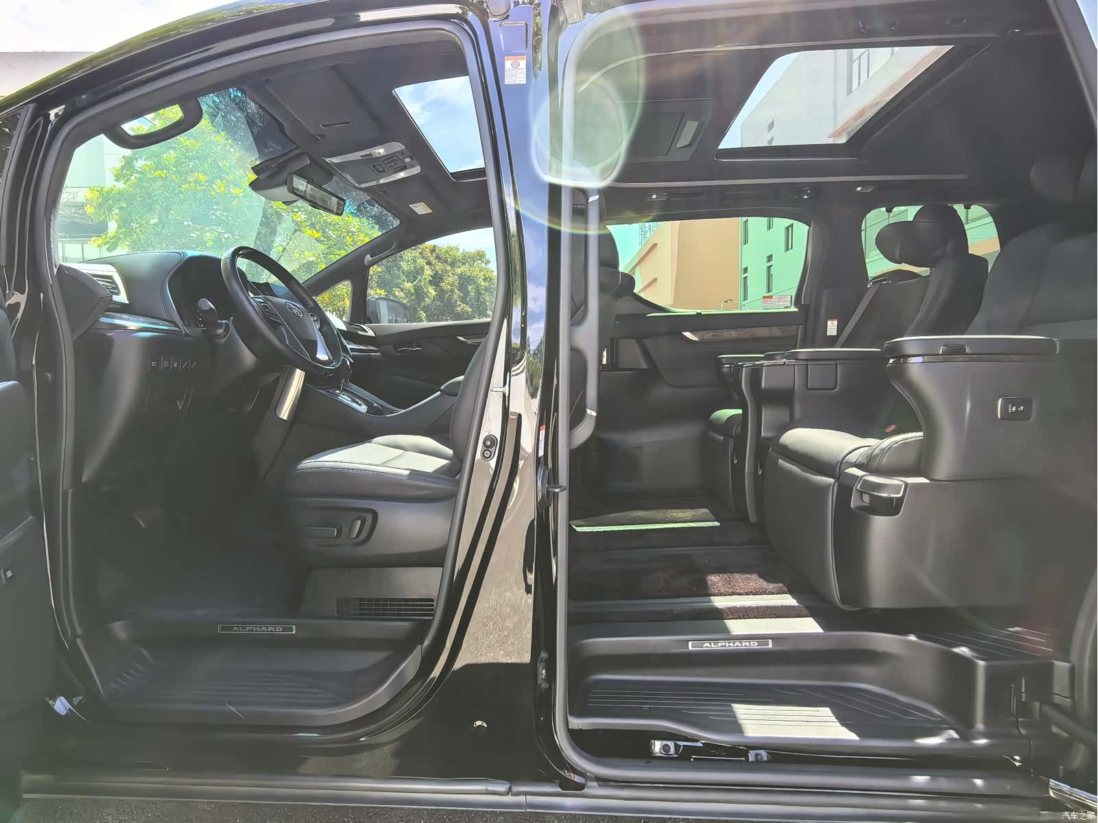 Toyota Alphard, 2021 14