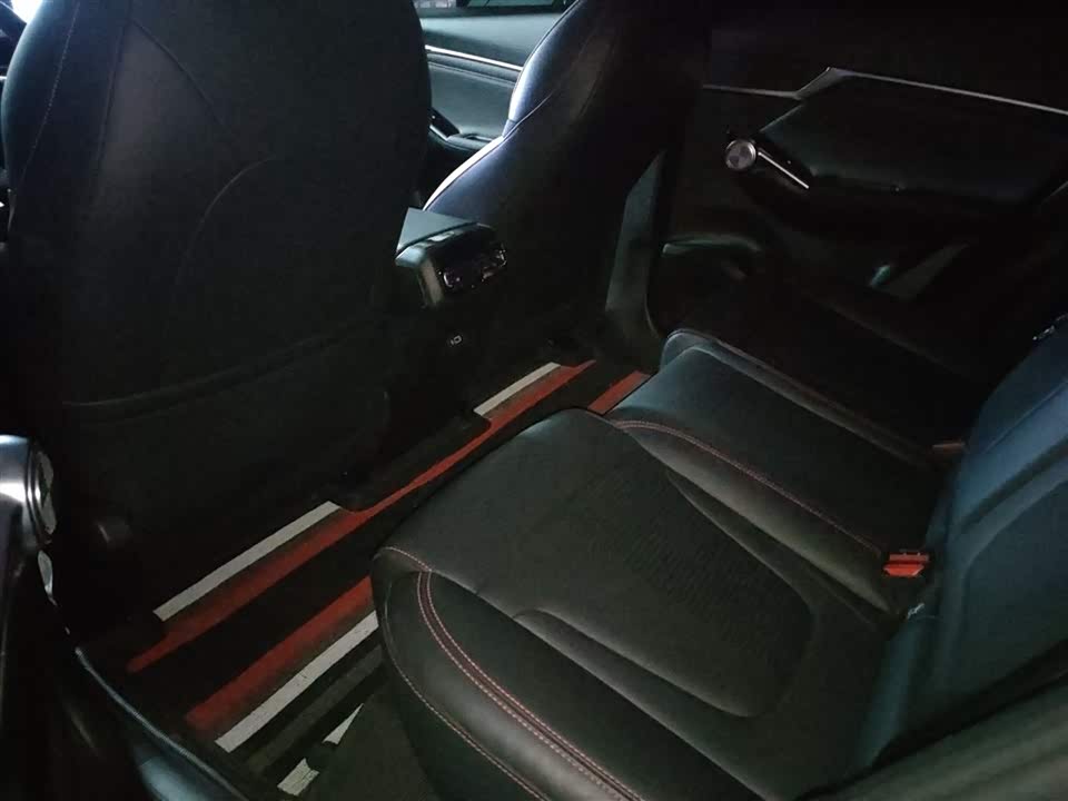 Trumpchi Shadow cool