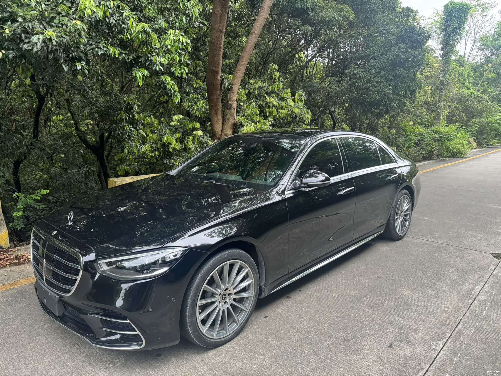 Mercedes-Benz S-Class, 2022 1