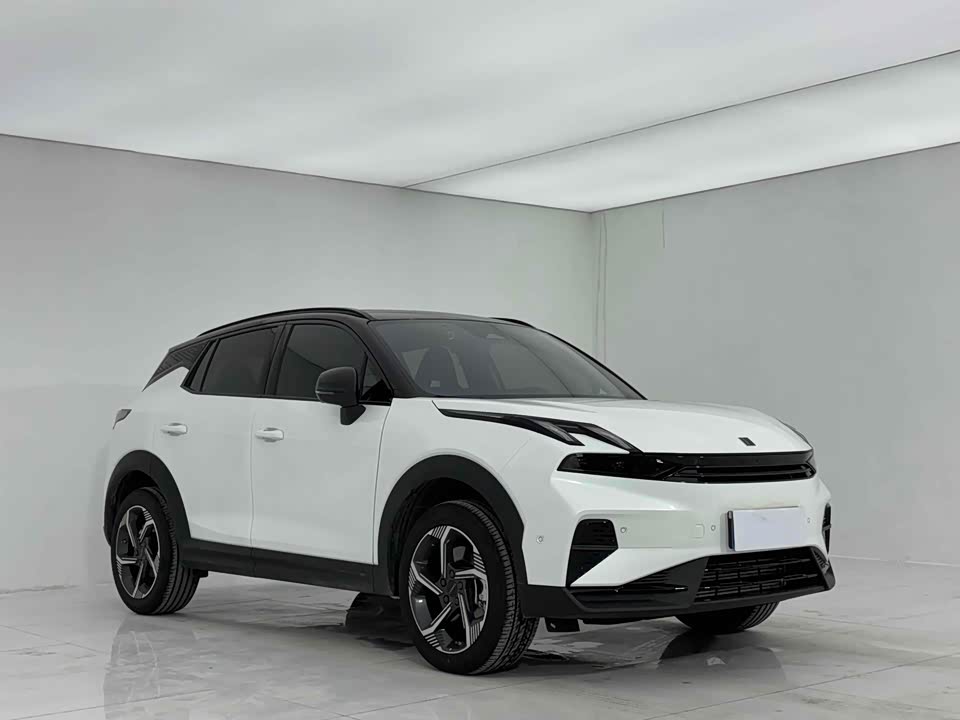 Lynk & Co 06 Lynk & Co 06