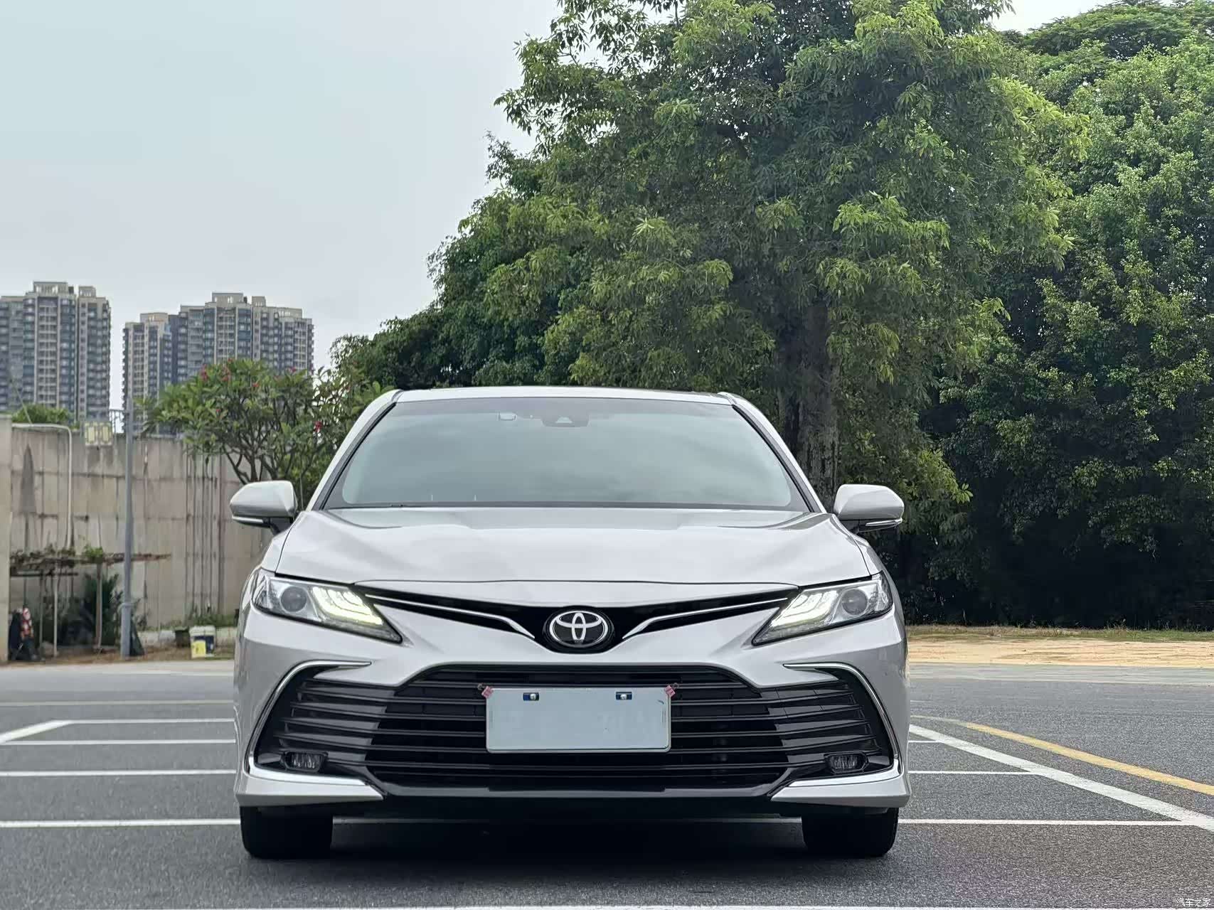 Toyota Camry, 2021 2