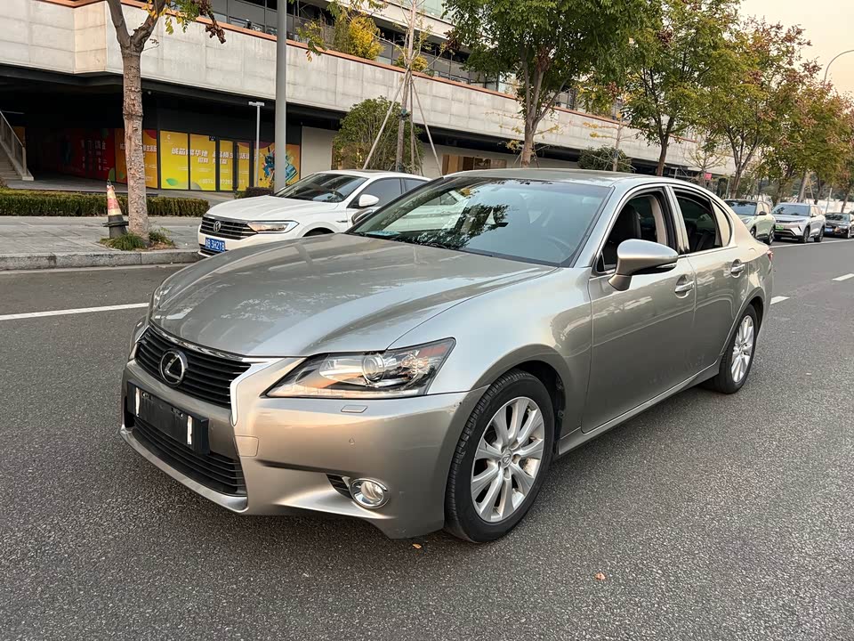 Lexus GS