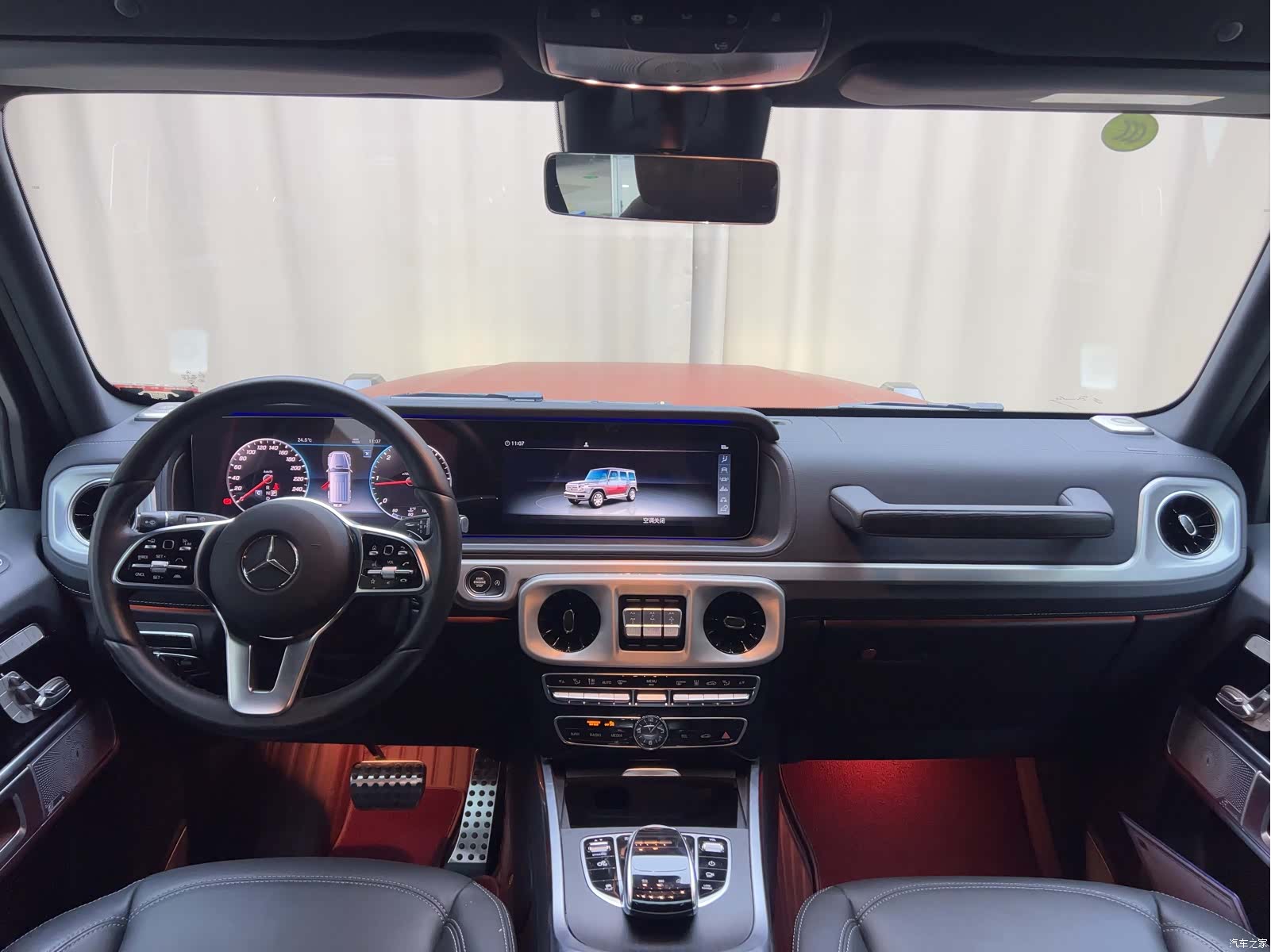 Mercedes-Benz G-Class, 2024 11