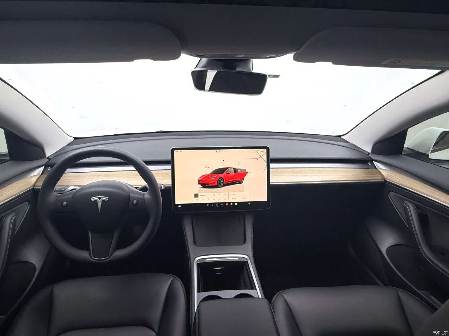 Tesla Model 3, 2023 11