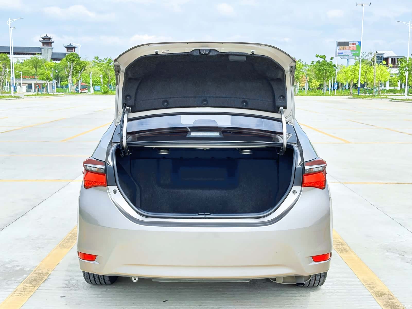 Toyota Corolla, 2019 16