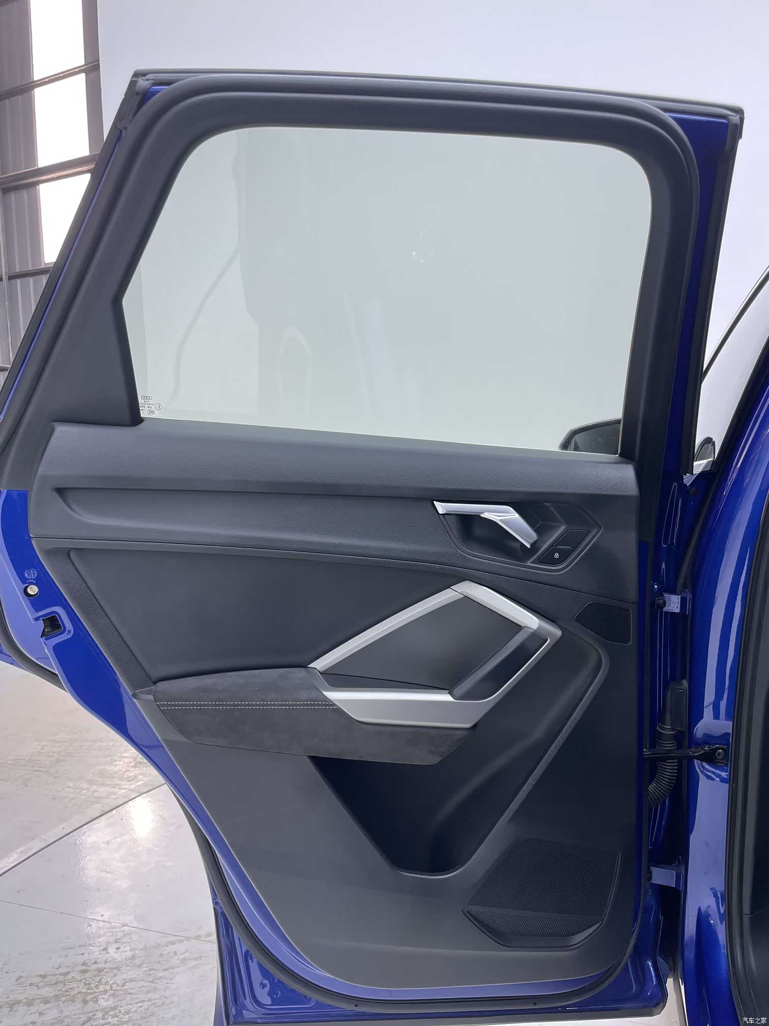Audi Q3, 2022 16