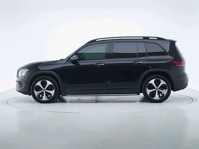 Mercedes-Benz GLB 2022, фото 6
