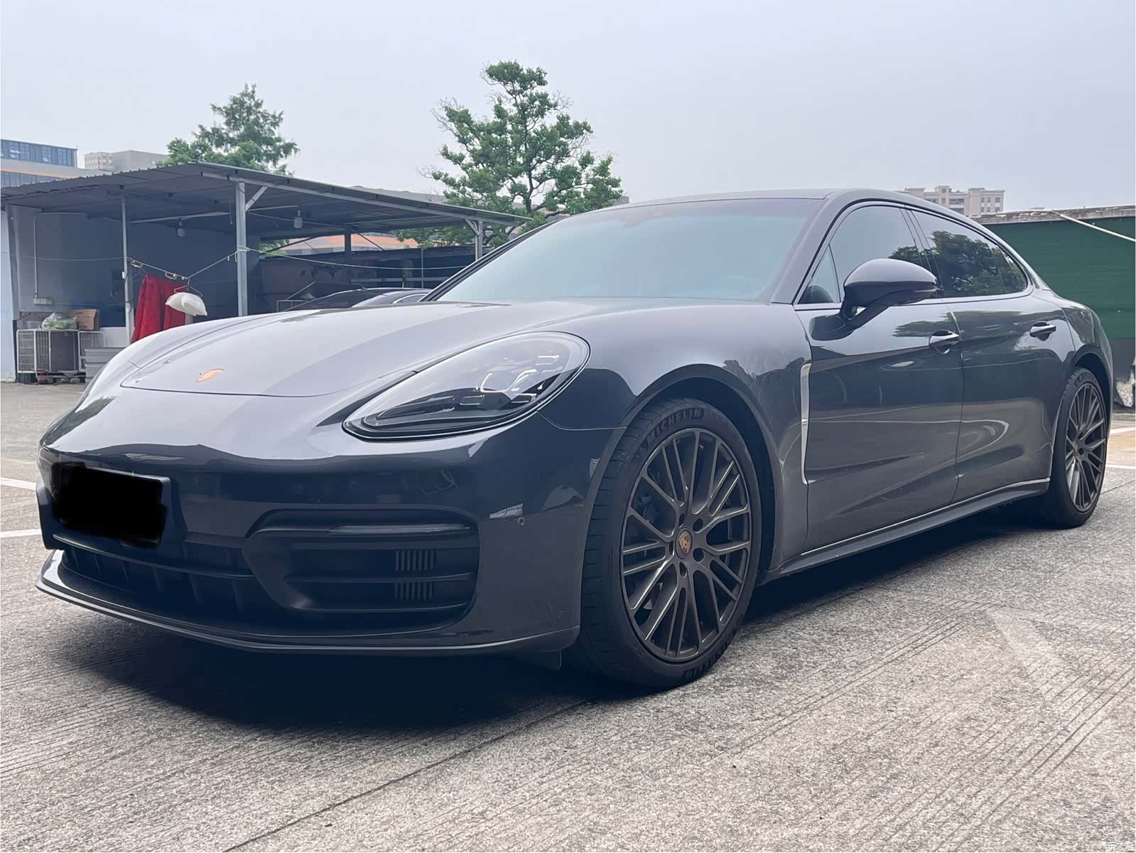 Porsche Panamera