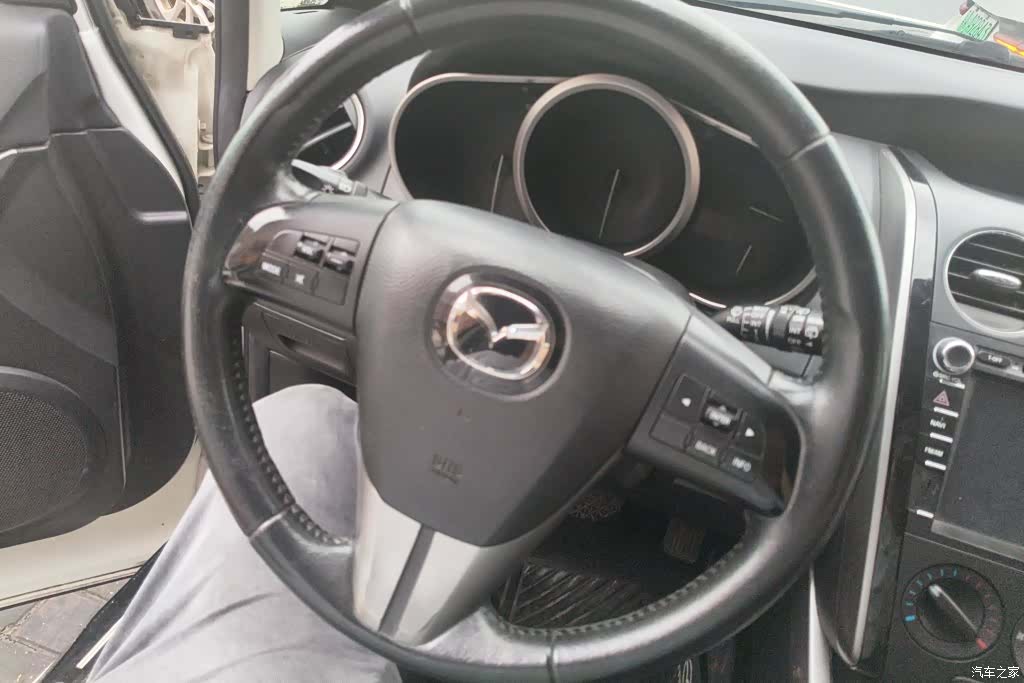 Mazda CX-7, 2015 15
