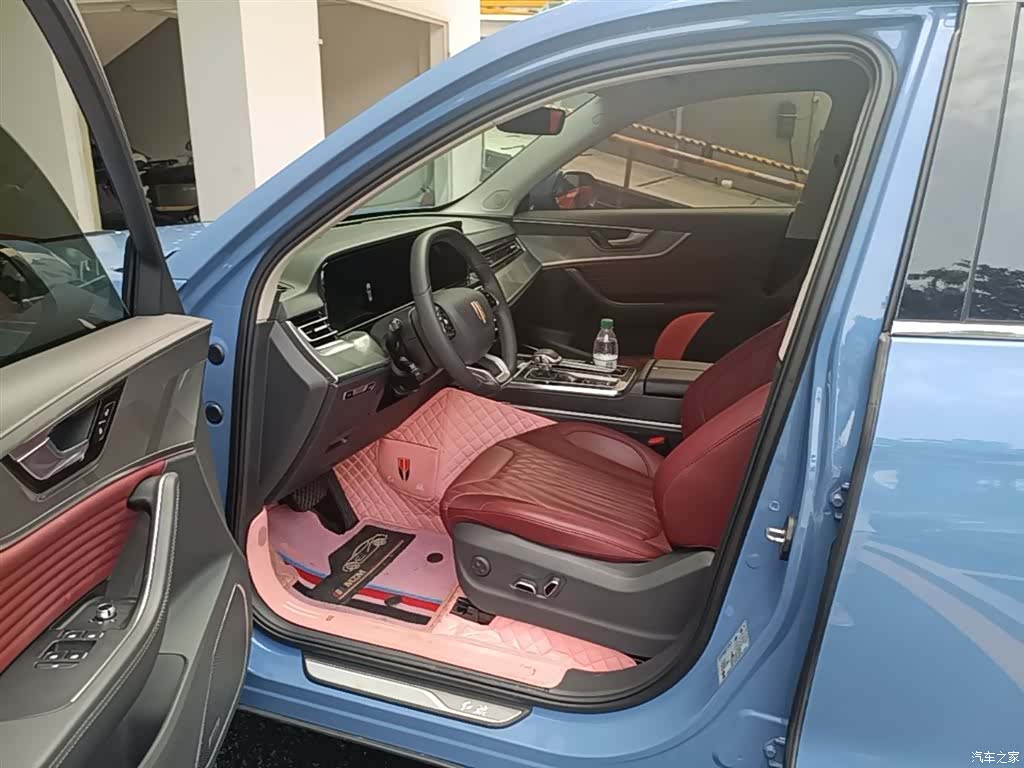 Hongqi HS5, 2023 12