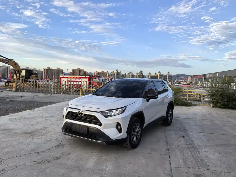 Toyota RAV4 Rongfang