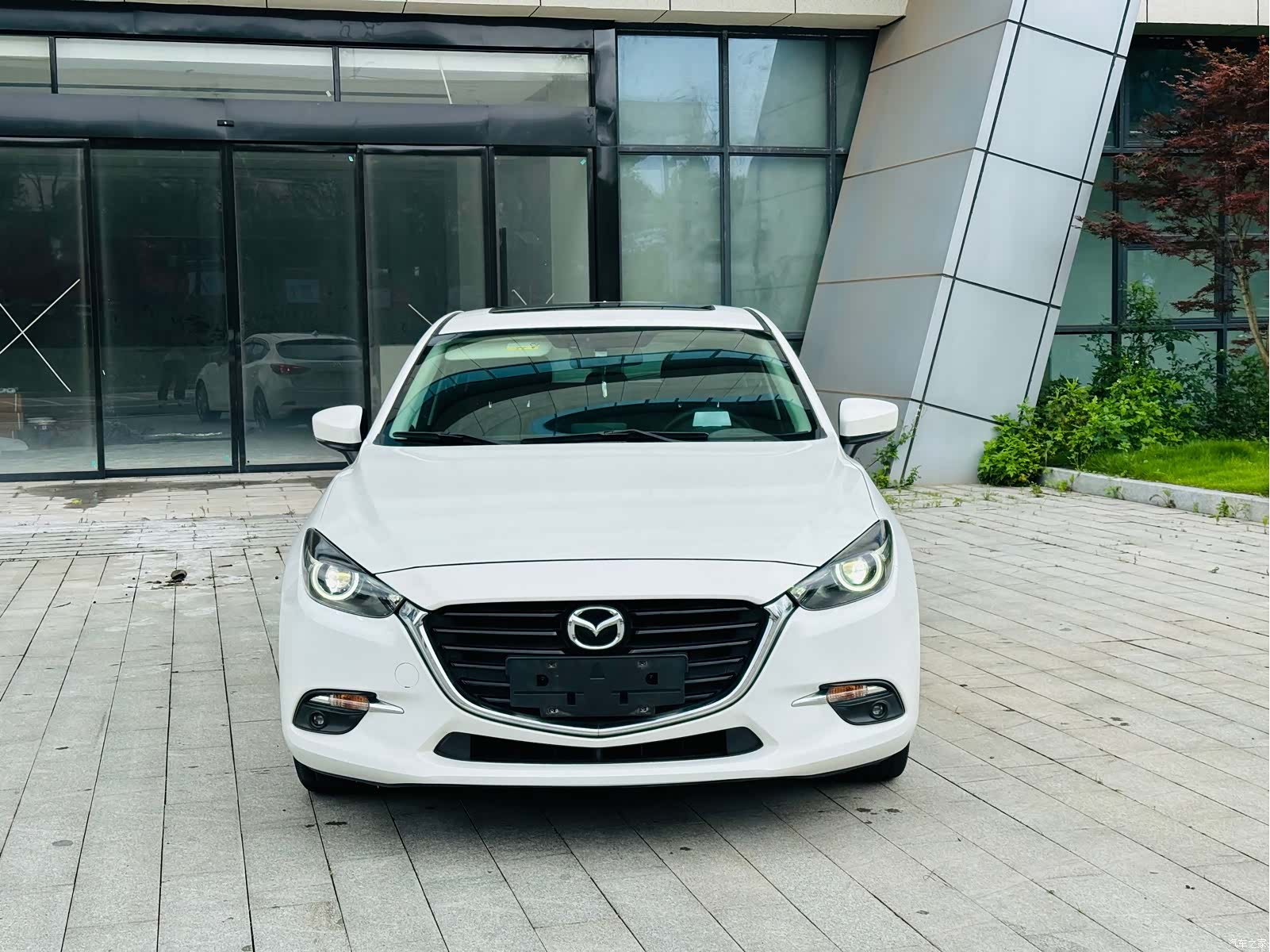 Mazda Mazda3, 2018 2