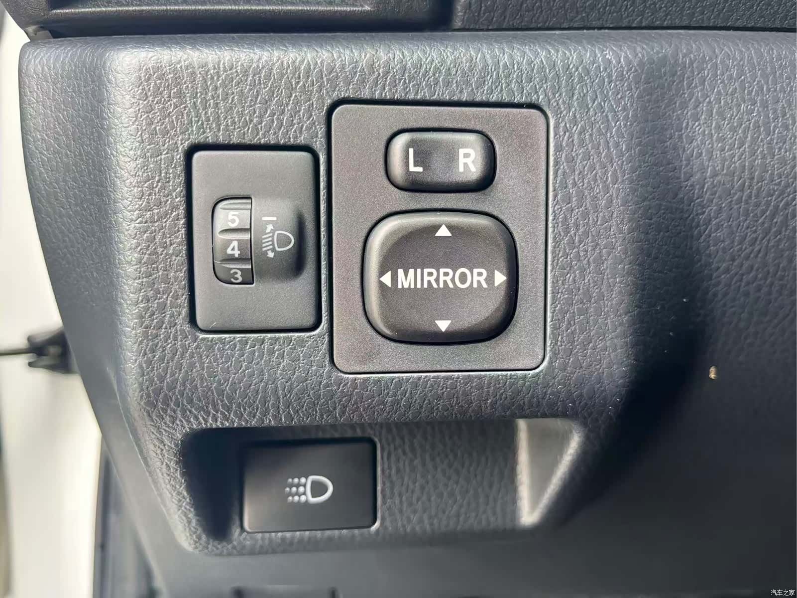 Toyota Yaris, 2019 13